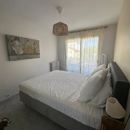 Apartment Arty Et Lumineux Au Port De Nizza